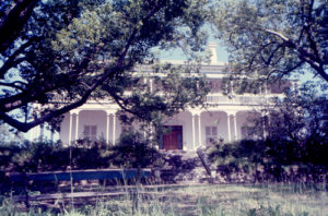 Gooloowan, Quarry Street, Ipswich 1970 - Image courtesy of Picture Ipswich