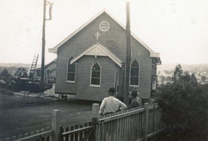 St Josephs Church, being moved to Raymond's Hill 1947 - Image courtesy of Picture Ipswich
